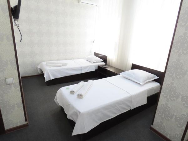 Zamona Hotel