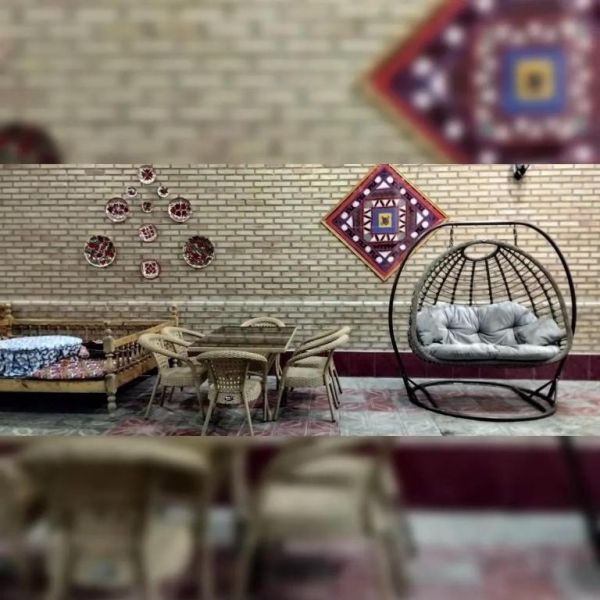 Saroy Guest house