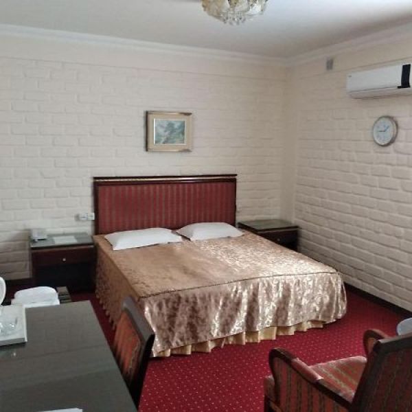Nur hotel