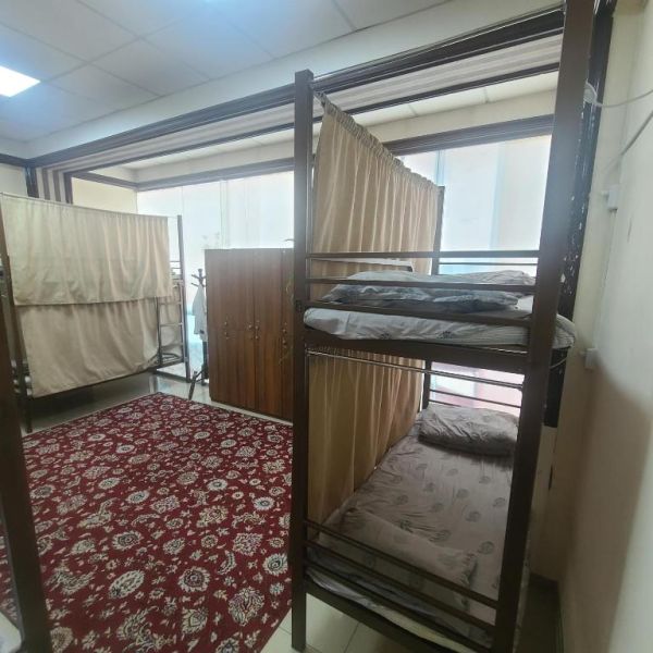 Algoritm Hostel