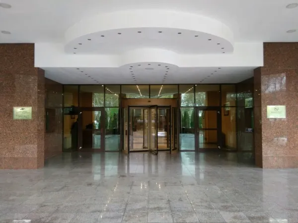 Registan Plaza