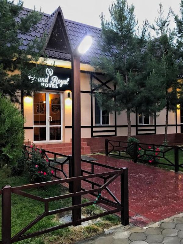 Hotel Grand Royal