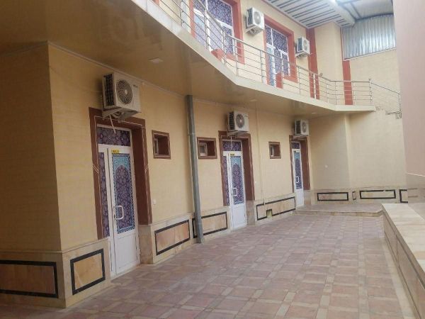 Hotel Sharbatdor