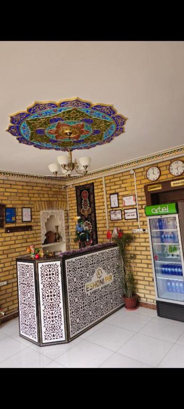 Eshoni Pir Hotel