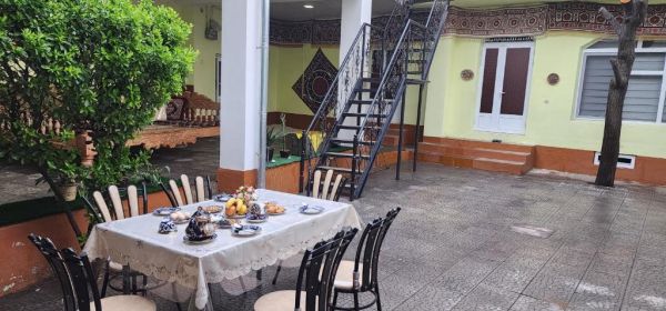 AMIRSHOX GUEST HOUSE