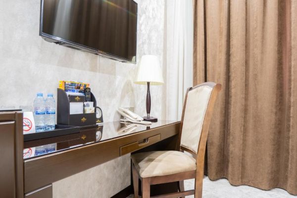 Kushbegi Plaza Hotel