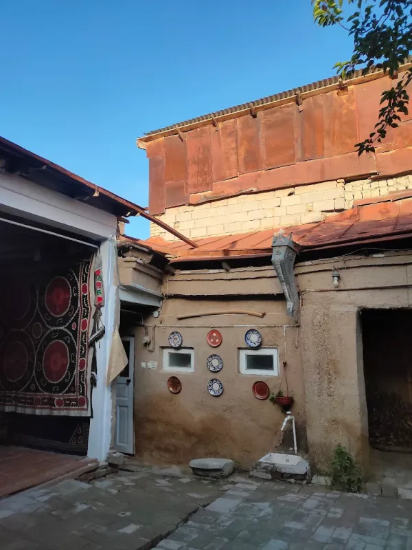 Reyhana Unique House