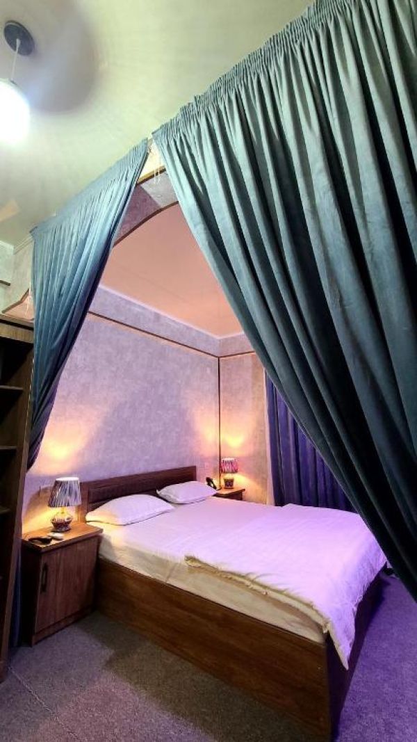 Chinor plus hotel