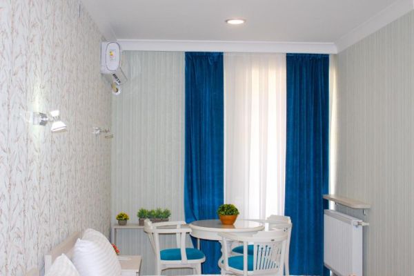 Hotel Taht