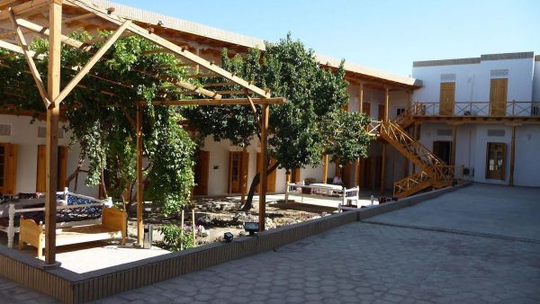 Hovli Poyon
