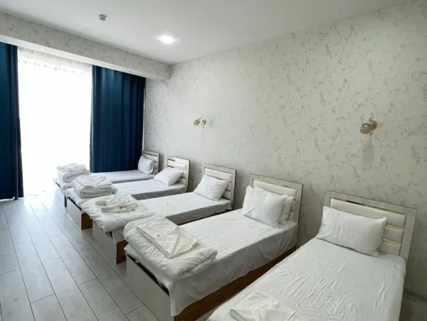 Era Hotel