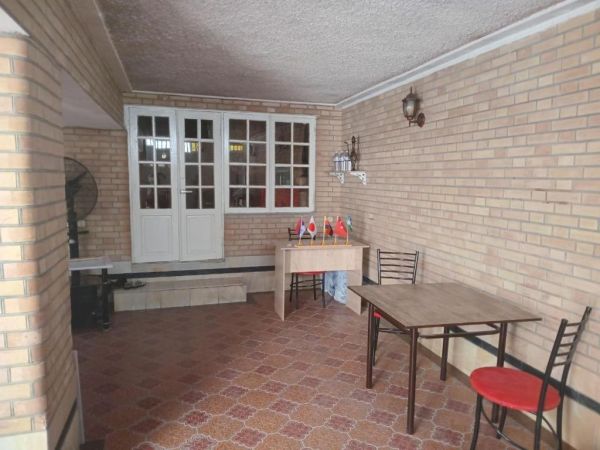 Suzangaran House