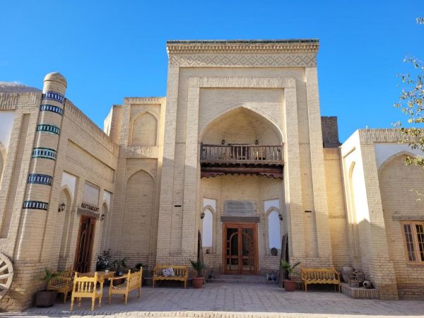 Polvon Qoriy Boutique Hotel