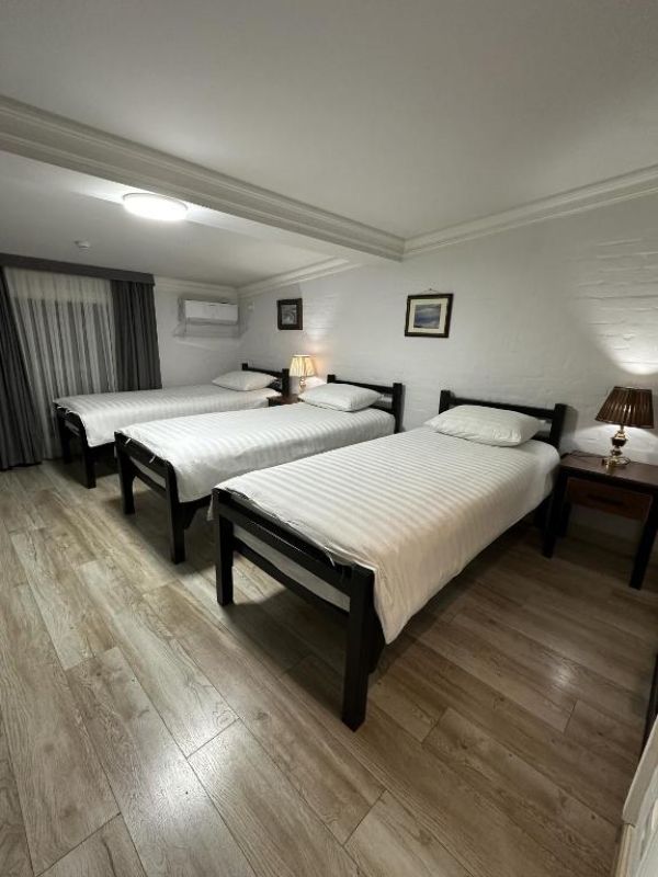 Nest Inn