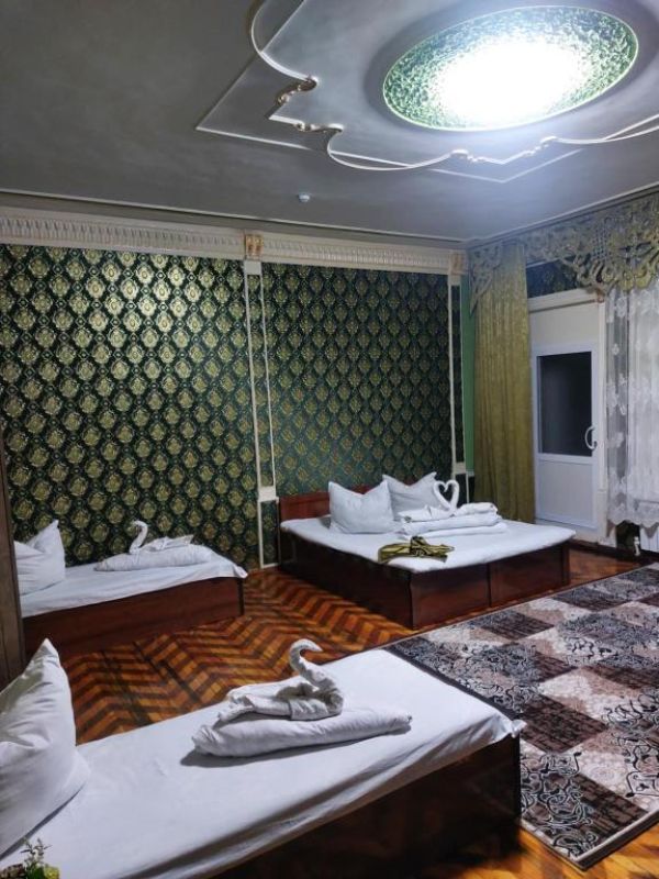 Mir Hostel