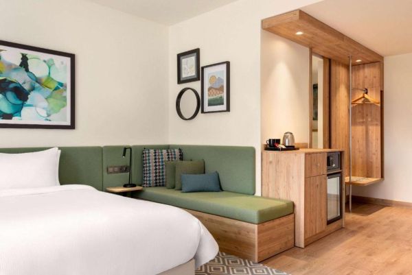 Wyndham Garden Zomin