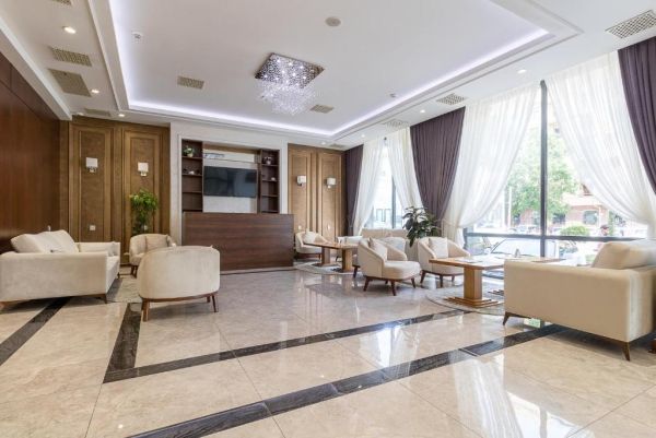 Kushbegi Plaza Hotel