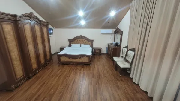 7 Days Home Hotel