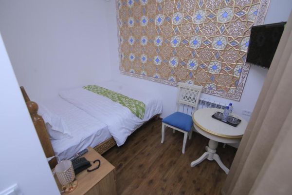 Xadijam Hotel