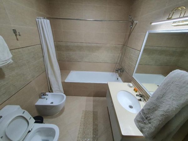 Ideal Hotel