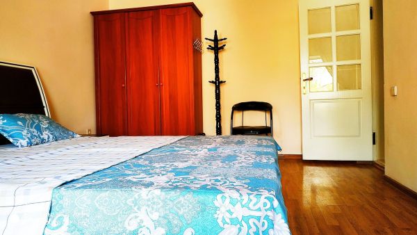 Camelot Inn Navigator