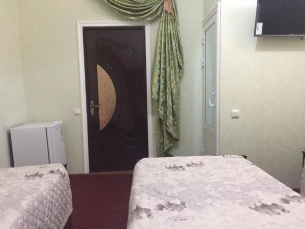 Tohir Ota guest house