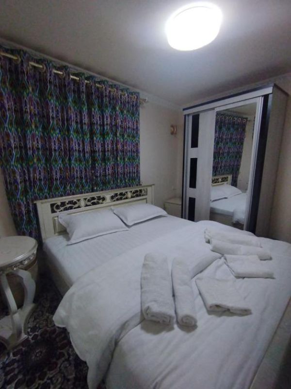 Qozi Hotel