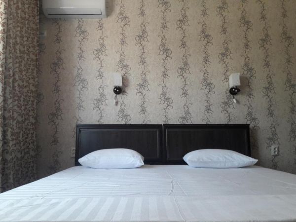 Manzur Hotel