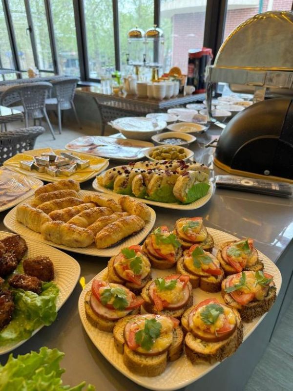 Panorama Hotel & More