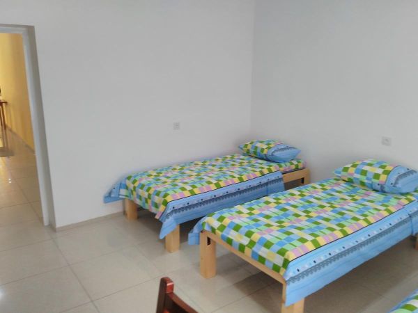 European Backpacker & Sakura Hostel