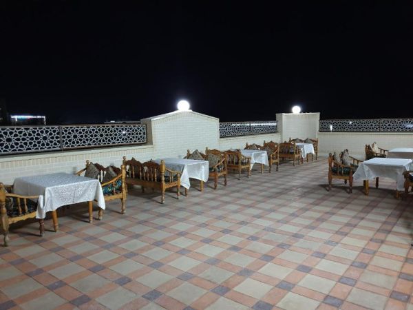 Sharq Plaza