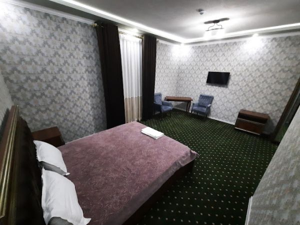 Ifor Hotel