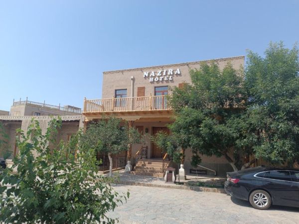 Nazira Guest House