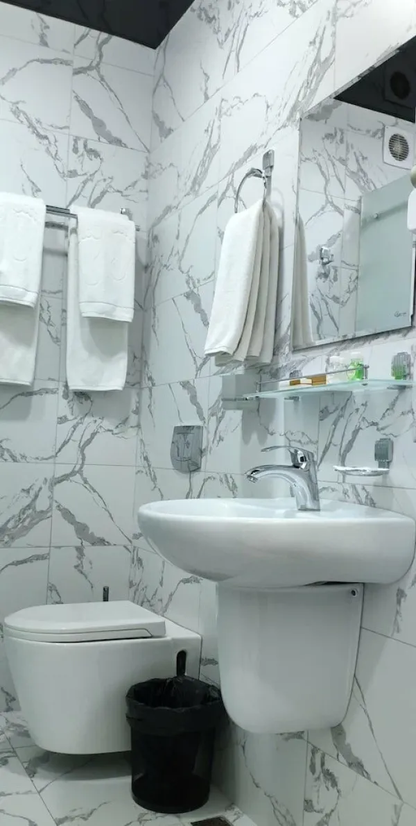 Gayrat Hoji Ota Hotel