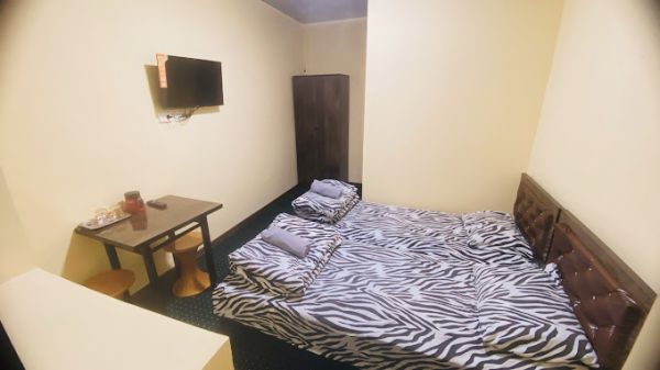 Family Registan Hotel