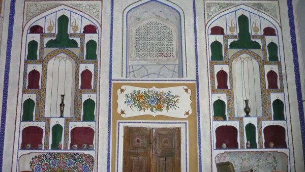 Hovli Poyon