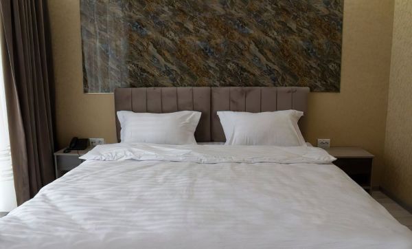 The Artist Regency Hotel