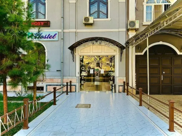 Mir Hostel