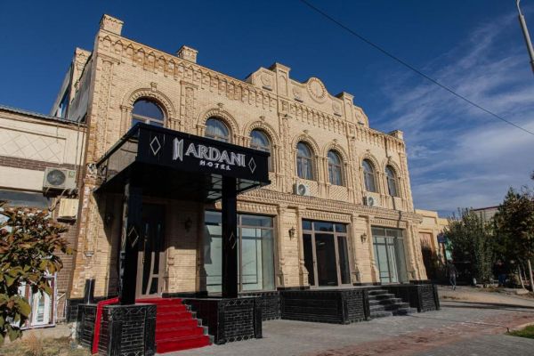 Ardani Hotel