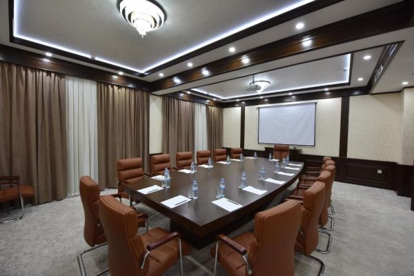 Kushbegi Plaza Hotel