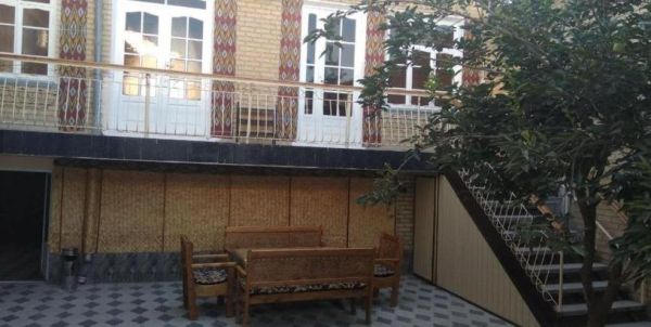 Zuhro guest House