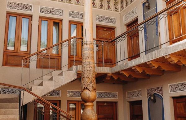 Hotel Shohrud