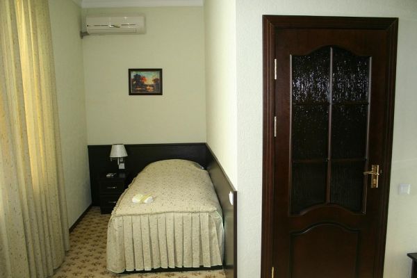 Hotel ROYAL NUKUS