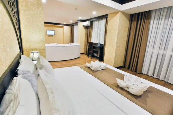 Orient Star Varahsha