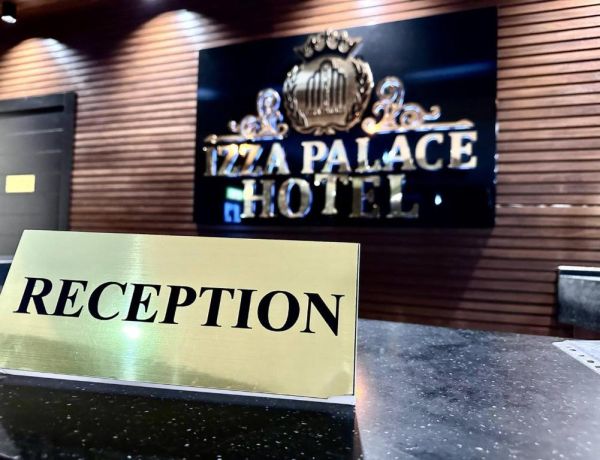 Izza Palace Hotel
