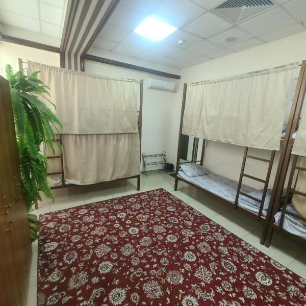 Algoritm Hostel