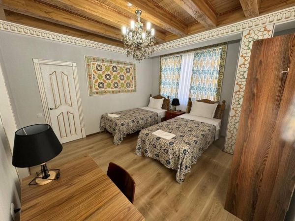 B-House Guest House