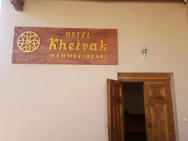 Hotel Malika Kheivak