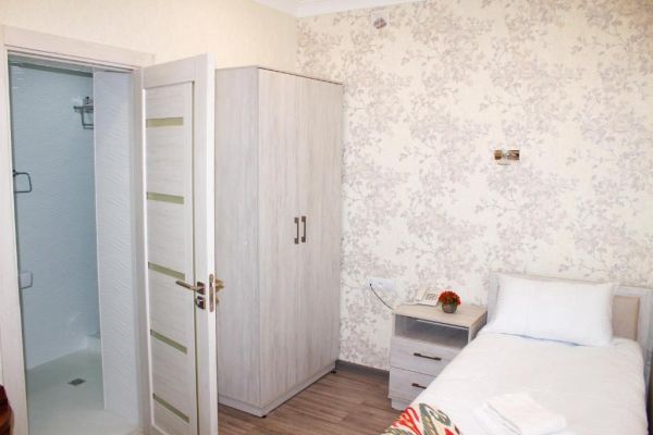Hotel Taht