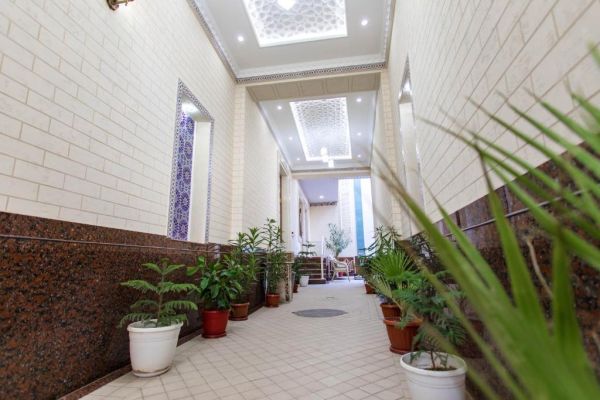 Registon Saroy Hotel